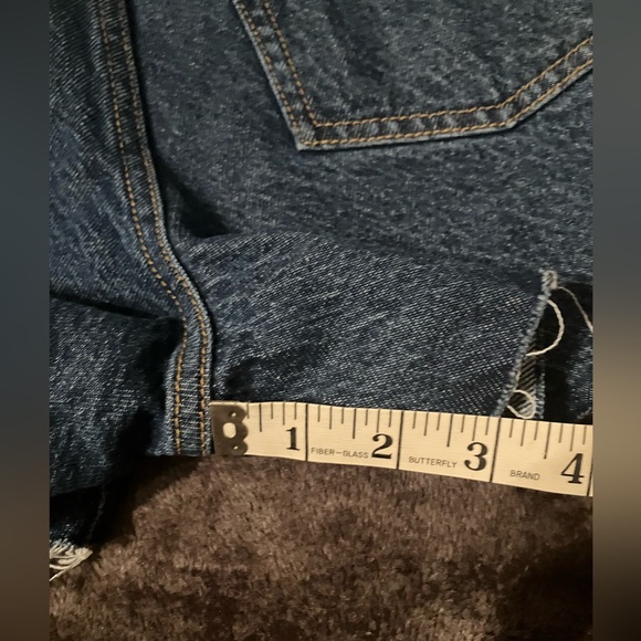 PacSun Blue Jean Shorts with Frayed Hem and Relaxed Fit - Picture 3 of 6